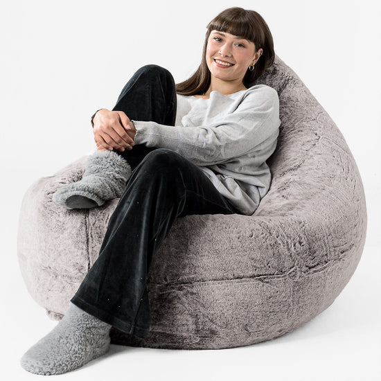 Puff Gigante Cama XL - Piel de Conejo Sintética Gris Claro 02