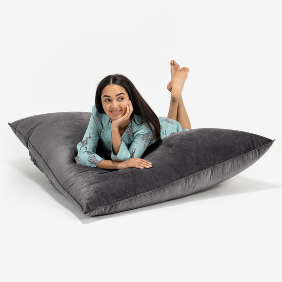 Puff Gigante Cama XL - Terciopelo Grafito 03
