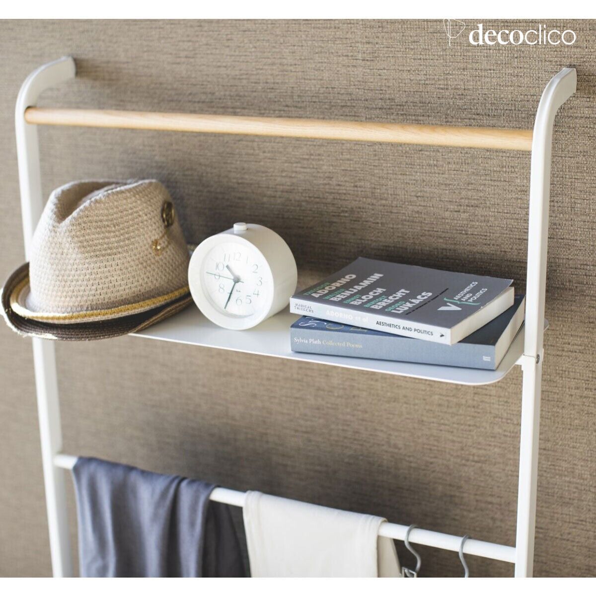 Echelle porte-serviettes en acier et bois blanc Tower