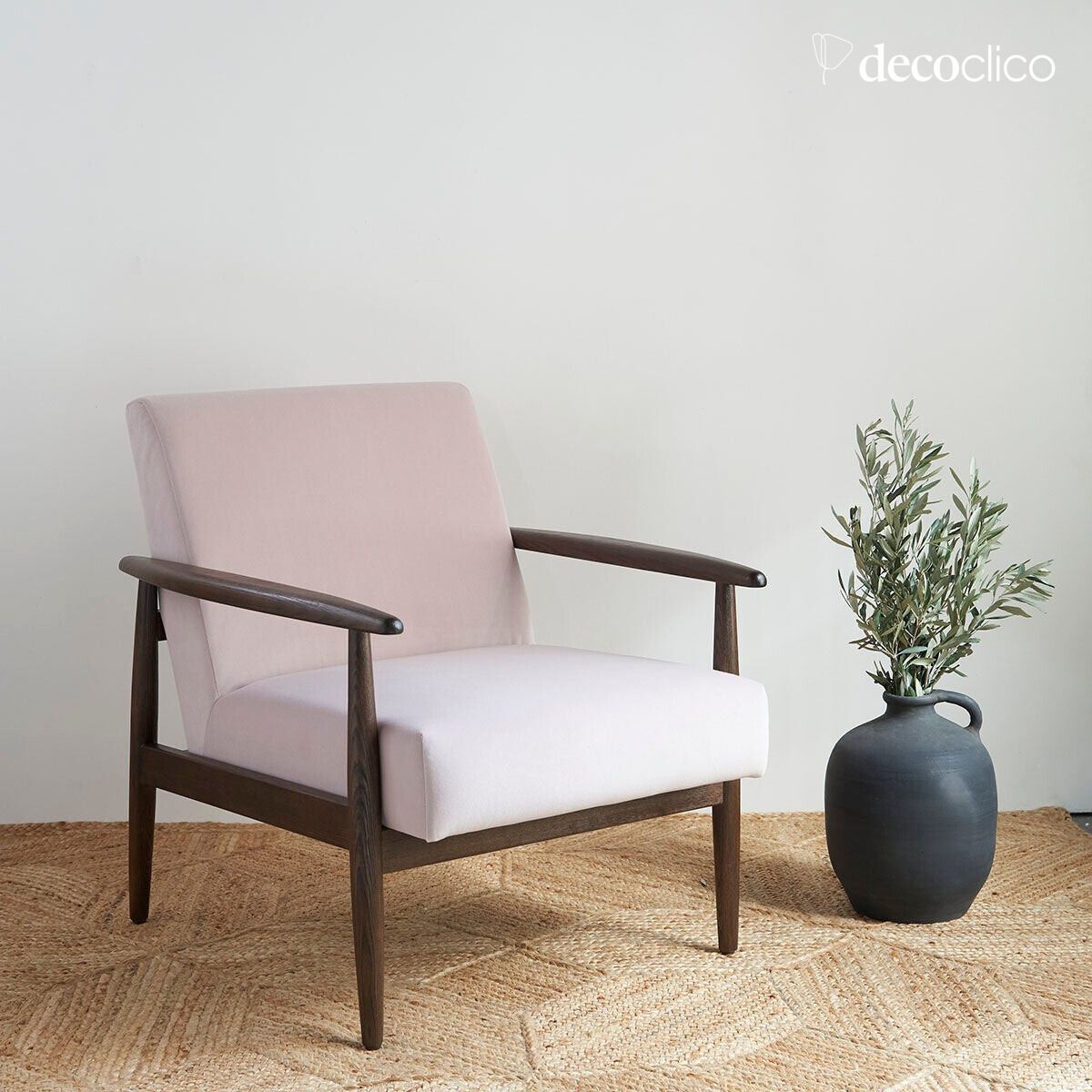 Fauteuil en frêne et velours nude Octave