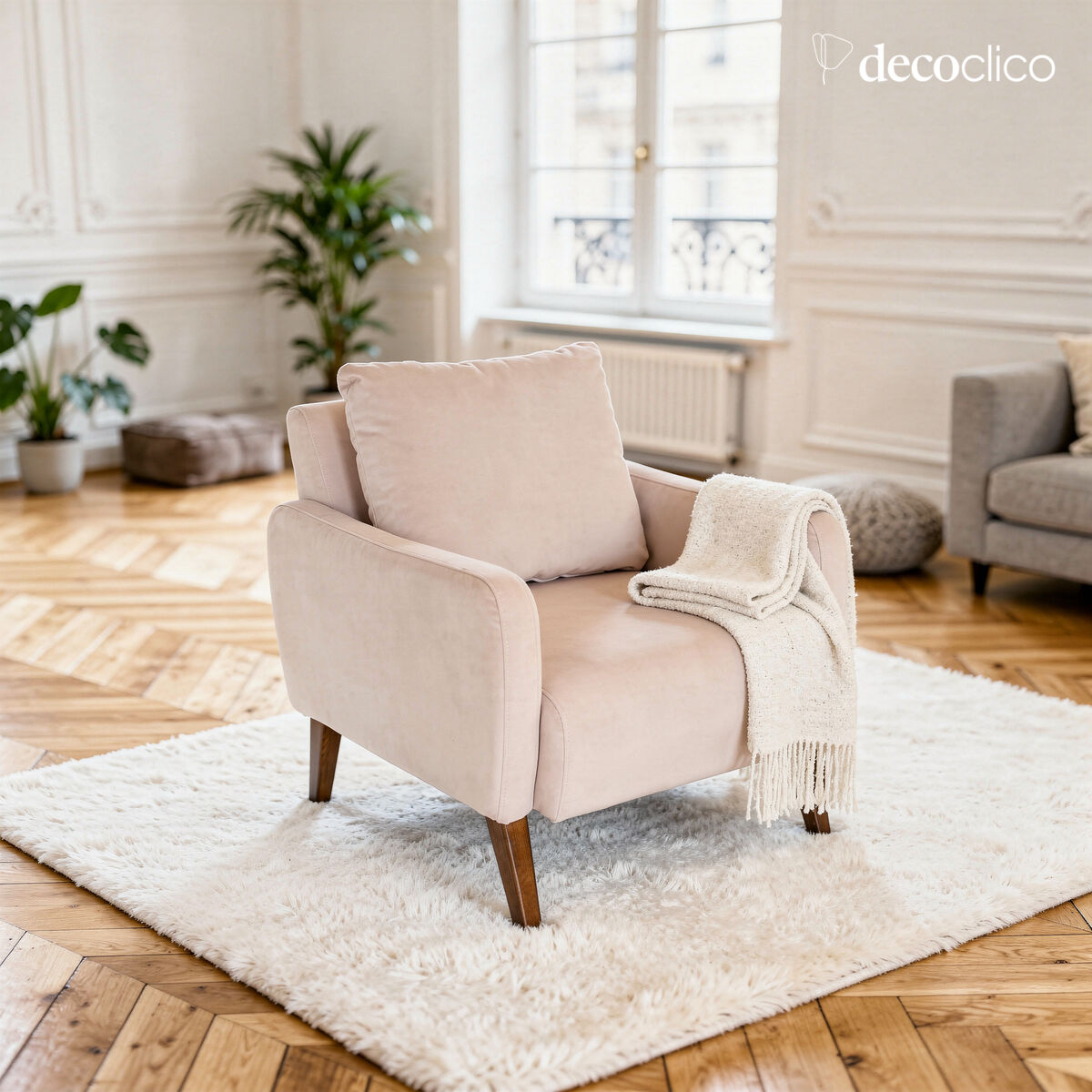 Fauteuil en frêne et velours rose poudré Léon