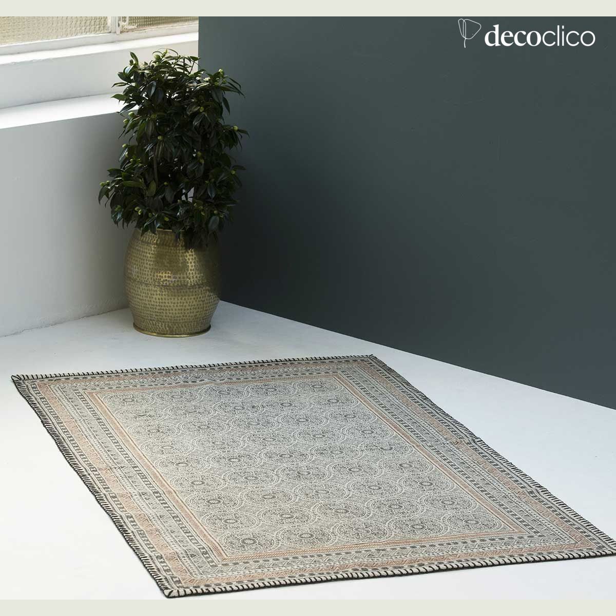 Handgeweven katoenen vloerkleed met blokprint in ecru met houtskoolpatroon 160 x 230