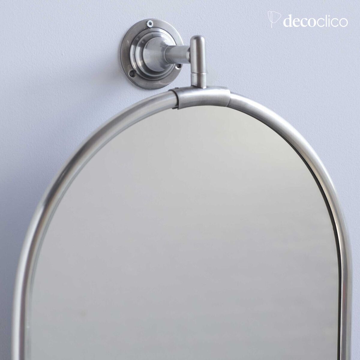 Miroir mural ovale haut inclinable en laiton argenté 145 x 40 cm Chaumont