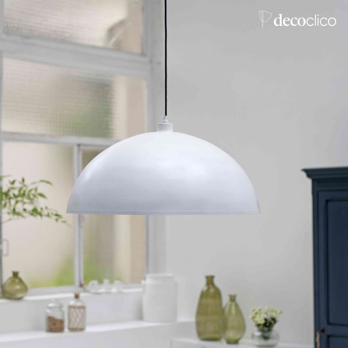 Suspension dôme en métal finition blanc mat intérieur silver Douglas