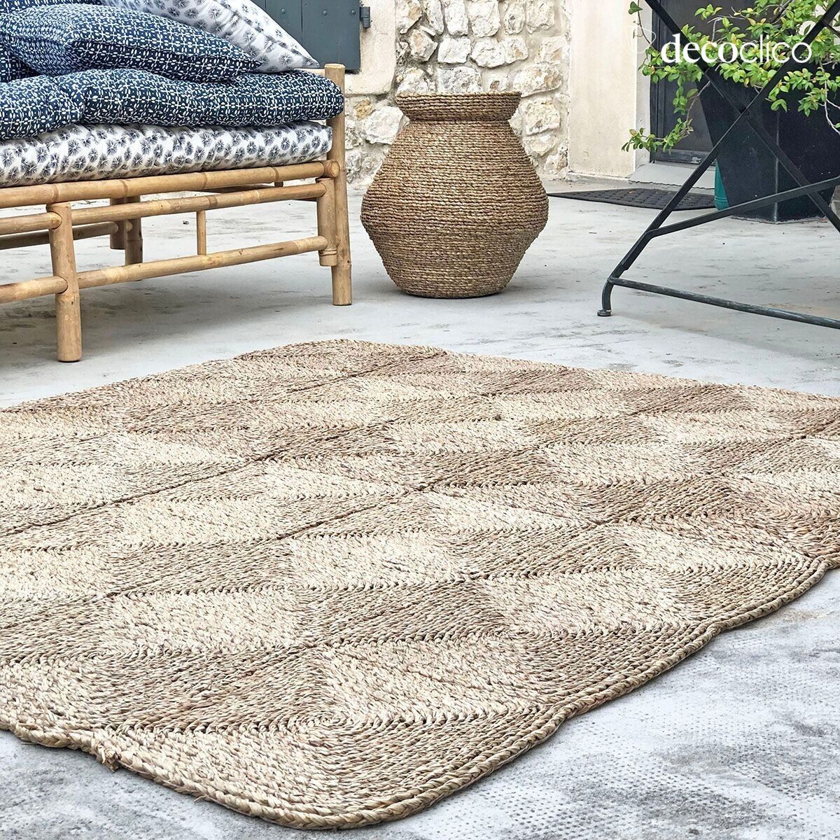 Tapis rectangulaire en fibres naturelles de mendong 150 x 180 cm Sumba