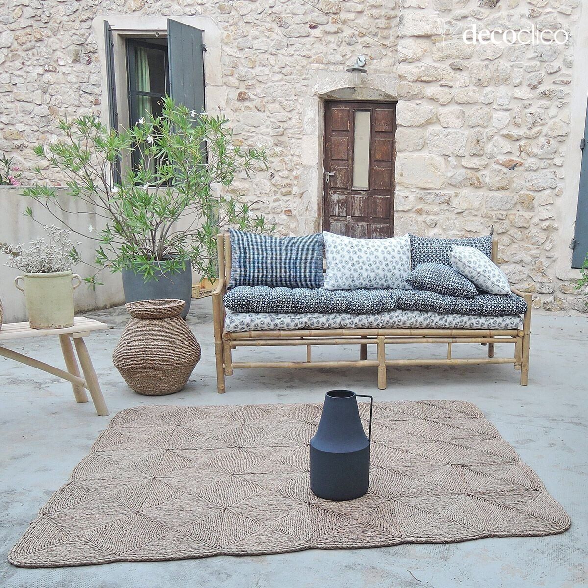 Tapis rectangulaire en fibres naturelles de mendong 150 x 180 cm Sumba