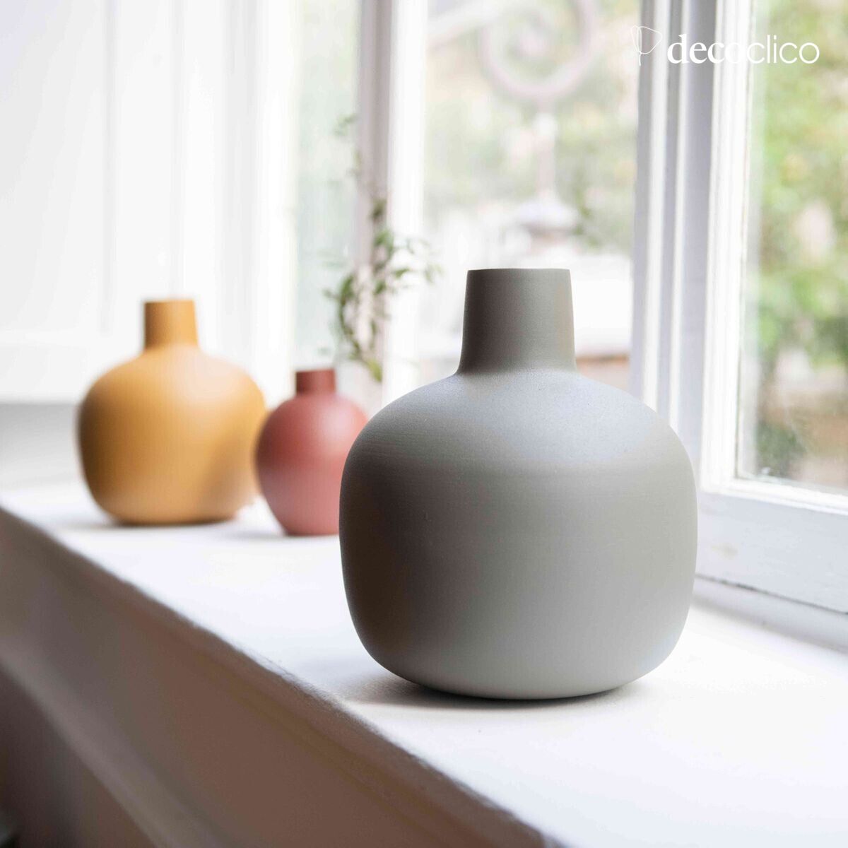 Vase bonbonne en métal vert olive H23 cm Tosca